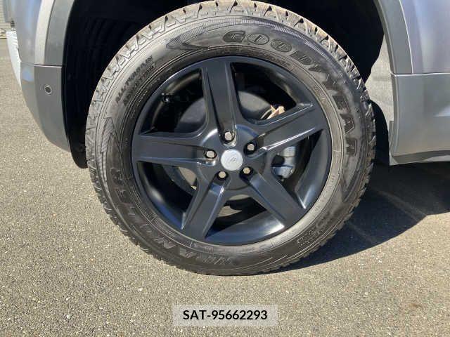 ROVER DEFENDER 2021-08 215656-5