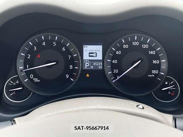Nissan FUGA 2013-04 353859-4