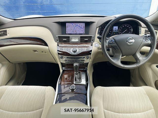 Nissan FUGA 2013-04 353859-1