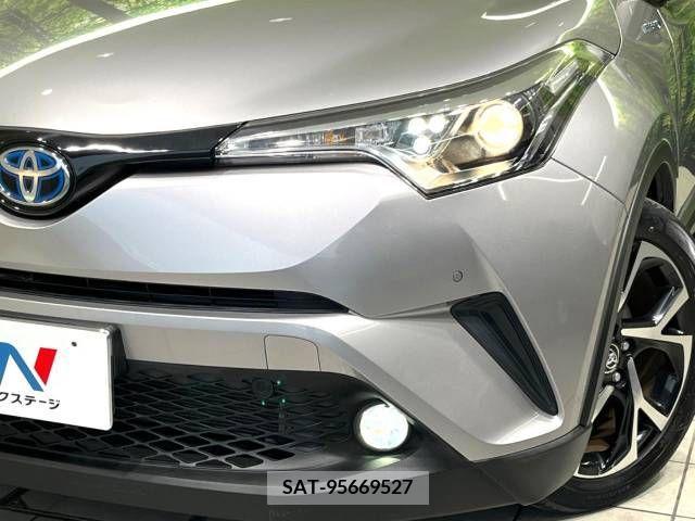 Toyota C-HR 2017-04 294975-12