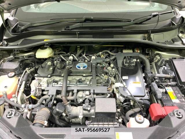 Toyota C-HR 2017-04 294975-18