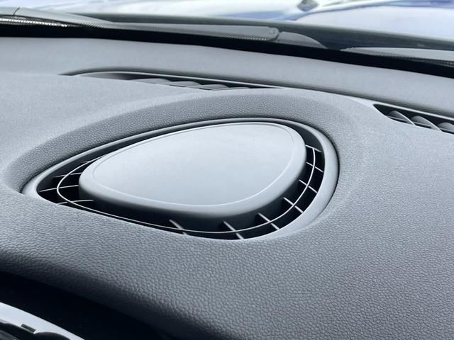 Bmw MINI 2019-03 6789-19