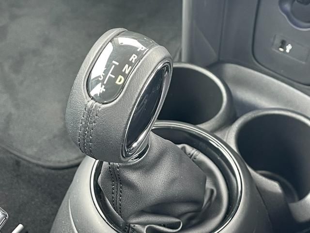 Bmw MINI 2019-03 6789-17