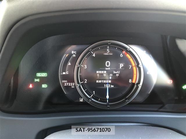 Lexus UX 2019-03 210337-10