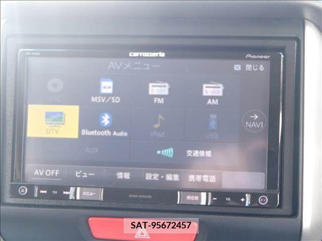 Honda N BOX CUSTOM 2017-01 210119-15