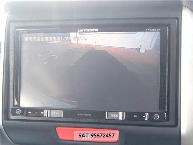 Honda N BOX CUSTOM 2017-01 210119-16