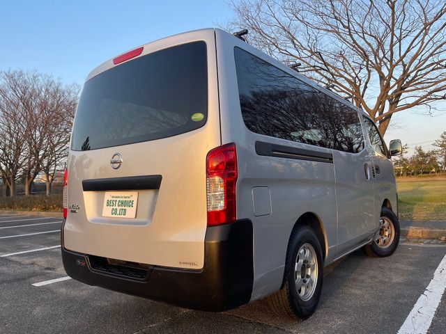 Nissan NV350 Caravan 2016-12 181420-3