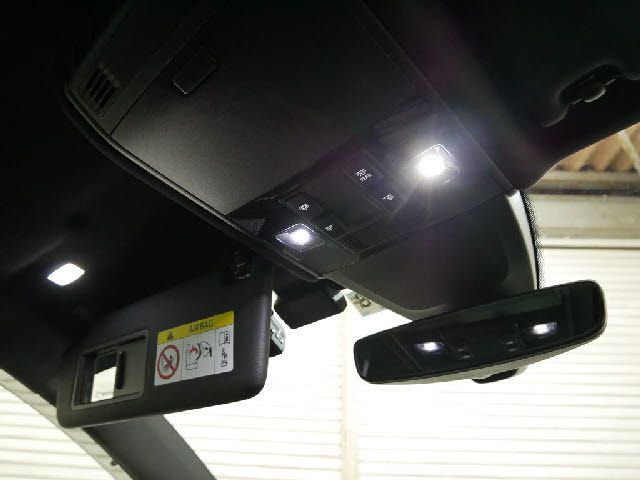 VolksWagen GOLF R 2019-12 7954-19