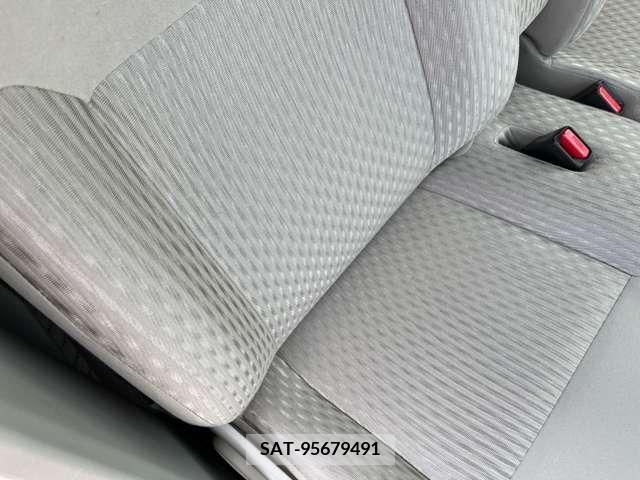 Daihatsu MOVE 2017-05 327203-11