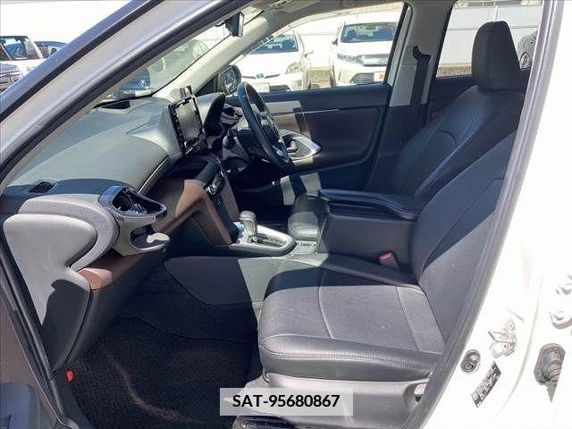 Toyota YARIS CROSS 2021-04 422047-15