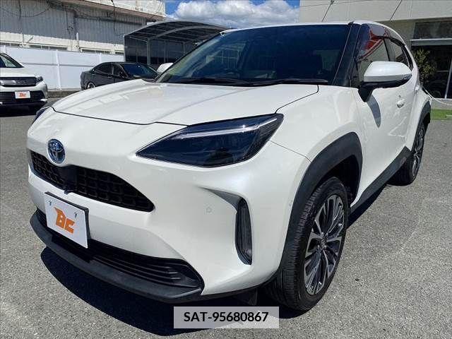 Toyota YARIS CROSS 2021-04 422047-6