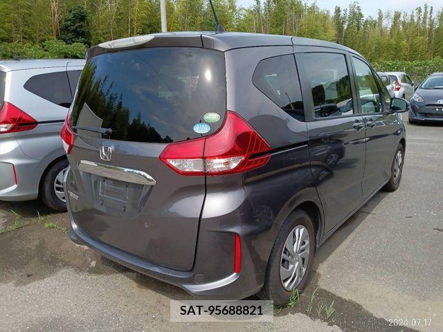 Honda FREED 2019-04 354906-1