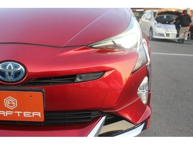 Toyota PRIUS 2017-03 189328-4