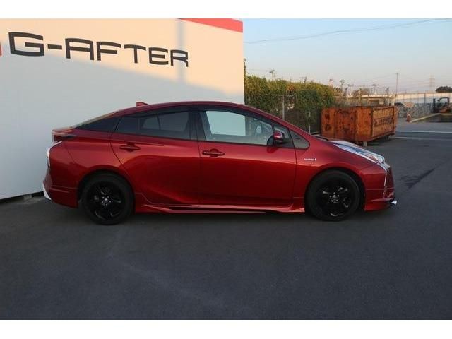 Toyota PRIUS 2017-03 189328-2