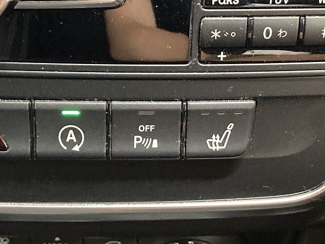 Mercedes Benz GLA-CLASS 2015-05 5671-6