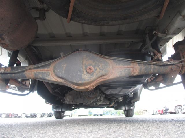 Suzuki CARRY TRUCK 2013-07 10420-23