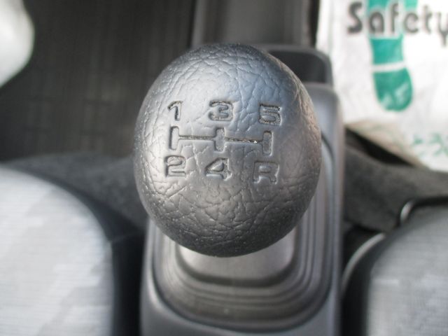 Suzuki CARRY TRUCK 2013-07 10420-18