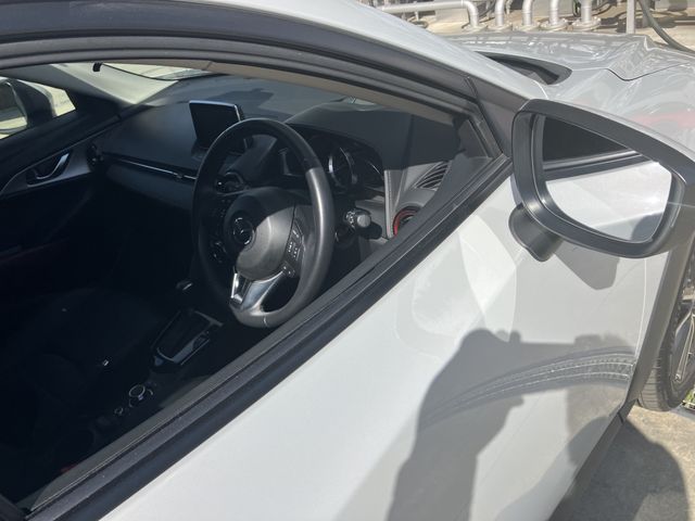 Mazda CX-3 2015-09 12447-9
