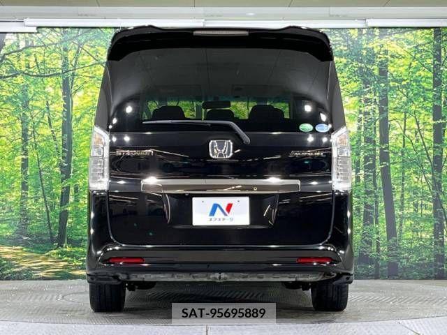 Honda e 2014-12 380158-16