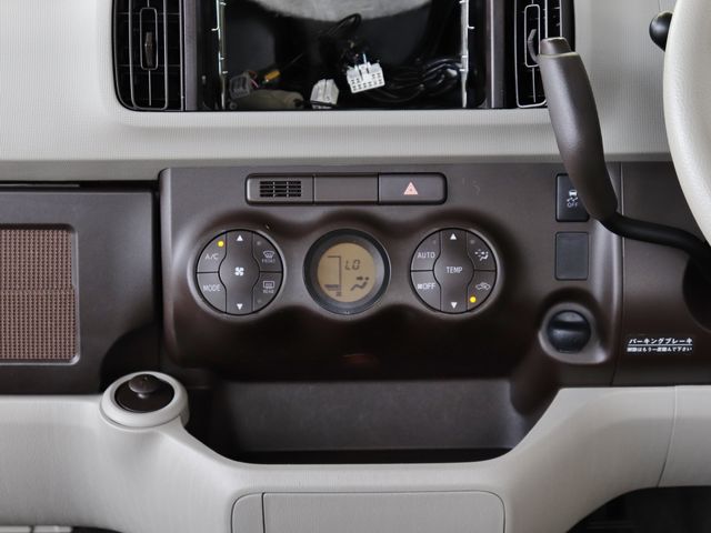 Toyota PASSO 2015-03 10869-10