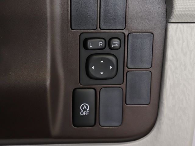 Toyota PASSO 2015-03 10869-12
