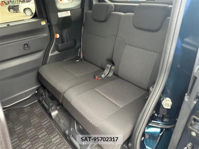 Daihatsu WAKE 2022-04 204533-3