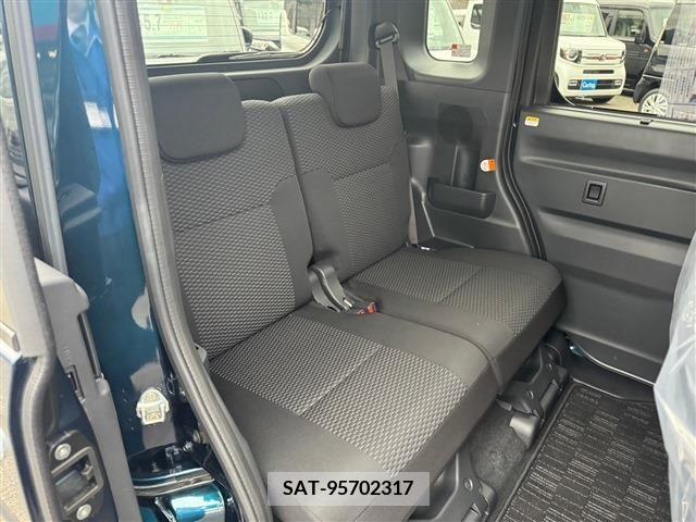 Daihatsu WAKE 2022-04 204533-17