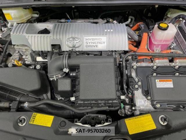 Toyota PRIUS 2013-05 366485-18