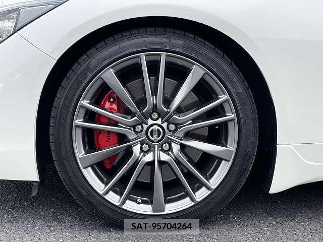 Nissan SKYLINE 2019-12 205065-3