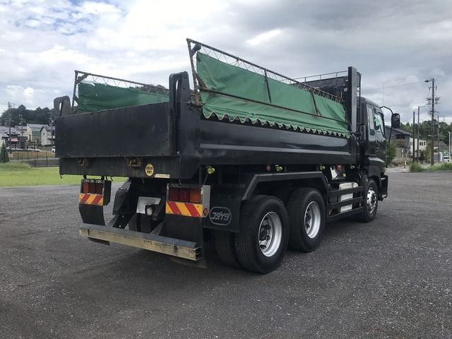 Isuzu GIGA 2013-11 15885-6