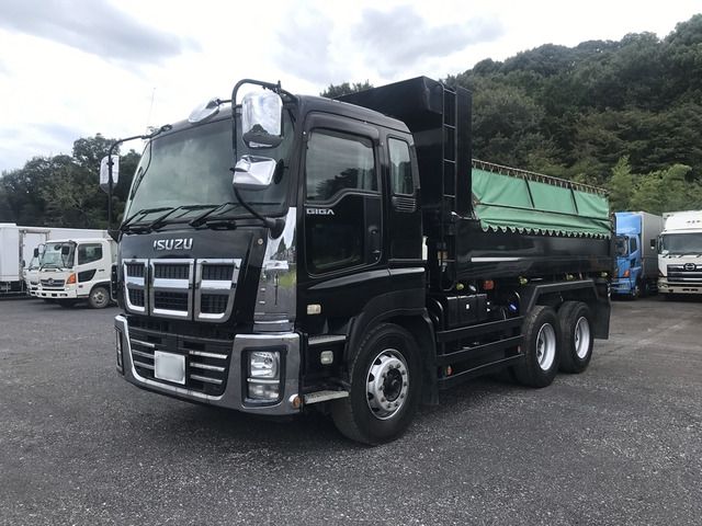 Isuzu GIGA 2013-11 15885-11
