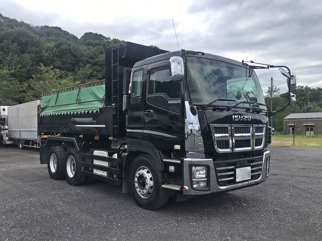 Isuzu GIGA 2013-11 15885-10