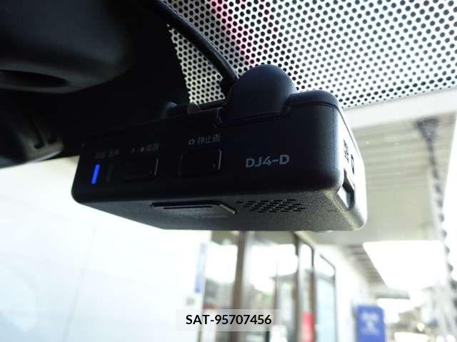 Nissan NOTE 2019-03 236918-15