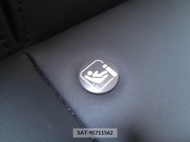 Toyota PRIUS 2015-12 322327-23