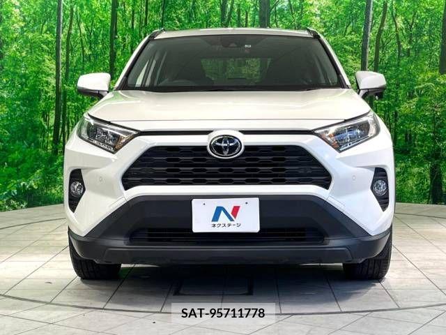 Toyota RAV4 2019-08 346216-14