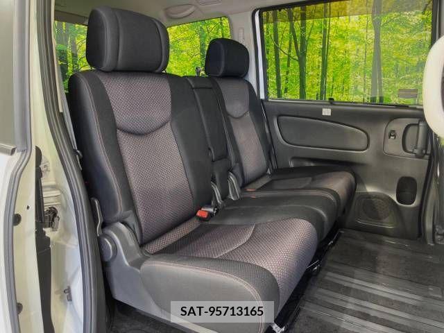Nissan SERENA 2012-03 367717-8
