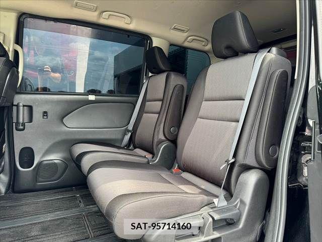 Nissan SERENA 2021-03 284212-17