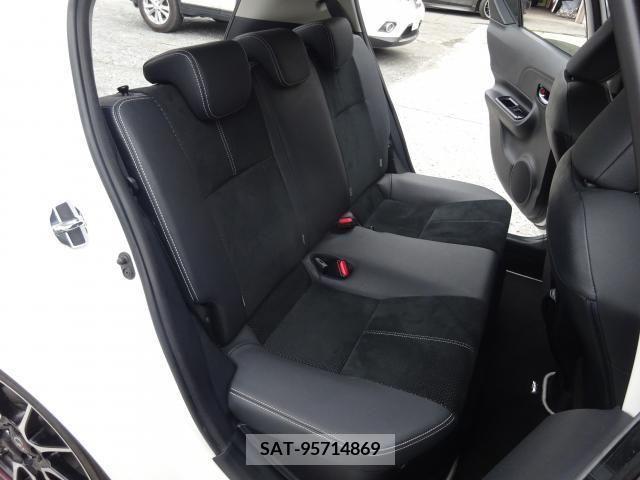 Toyota AQUA 2014-06 204899-15