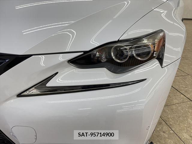 Lexus IS 2013-06 219692-14