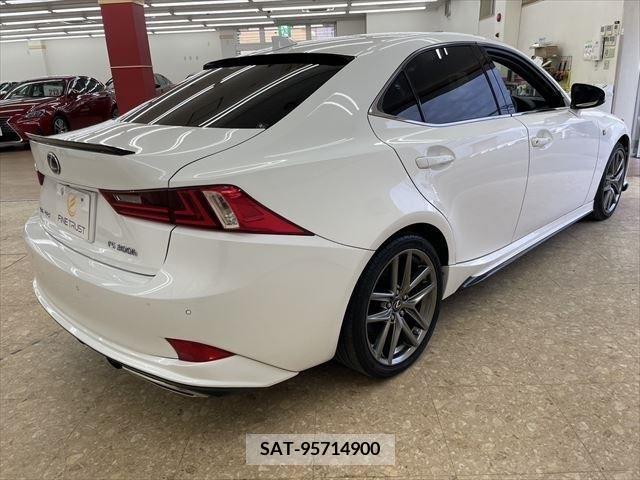 Lexus IS 2013-06 219692-4