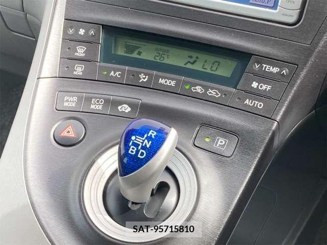 Toyota PRIUS 2009-08 281808-13