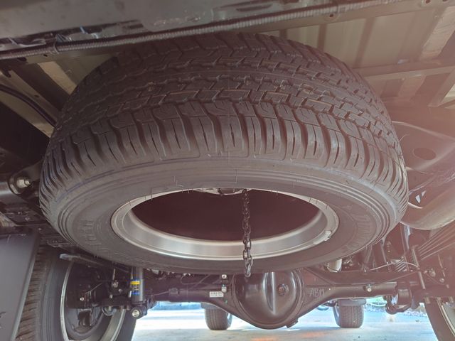 Toyota HILUX 2022-11 24235-15