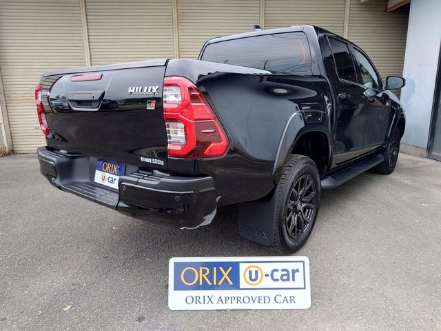 Toyota HILUX 2022-11 24235-2