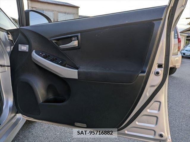 Toyota PRIUS 2012-09 322130-25
