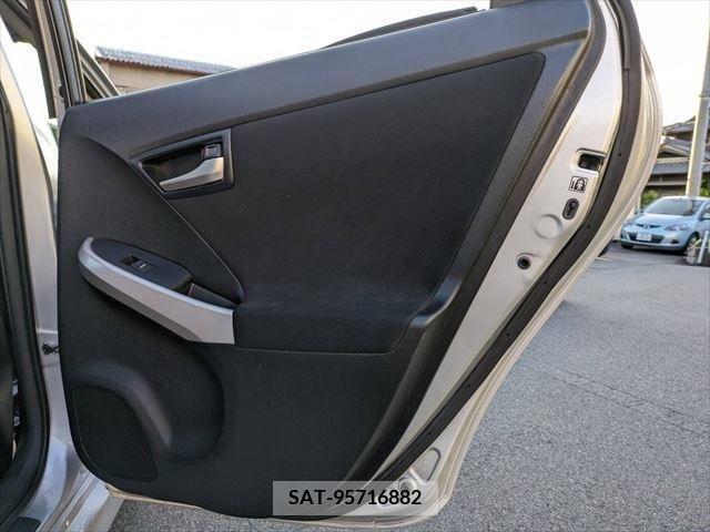 Toyota PRIUS 2012-09 322130-23