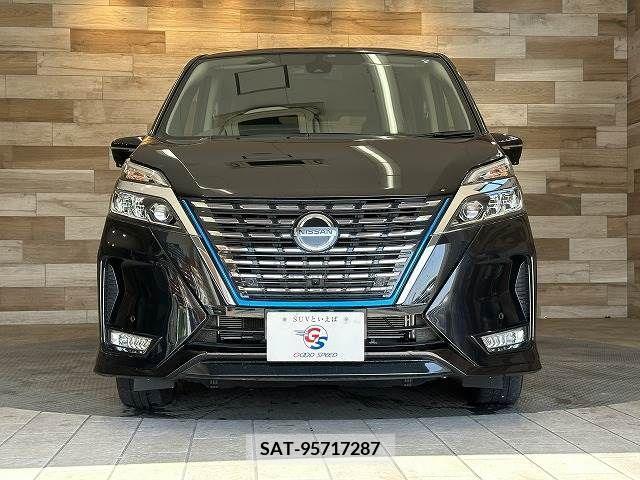 Nissan SERENA 2020-07 220744-16