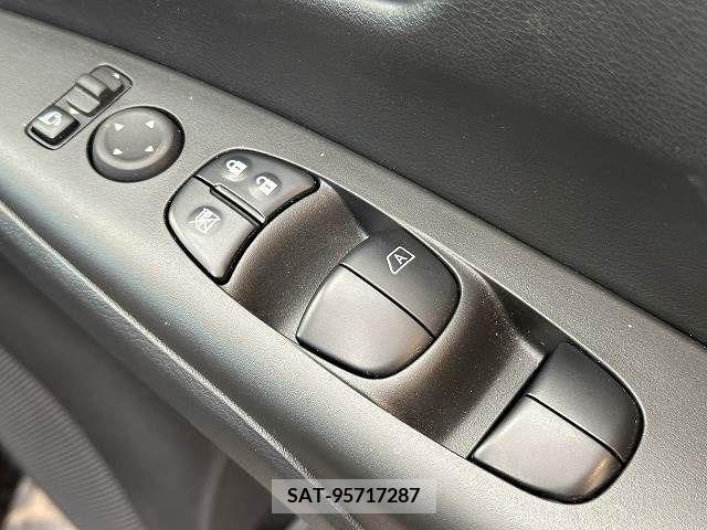 Nissan SERENA 2020-07 220744-15
