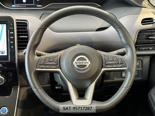 Nissan SERENA 2020-07 220744-12