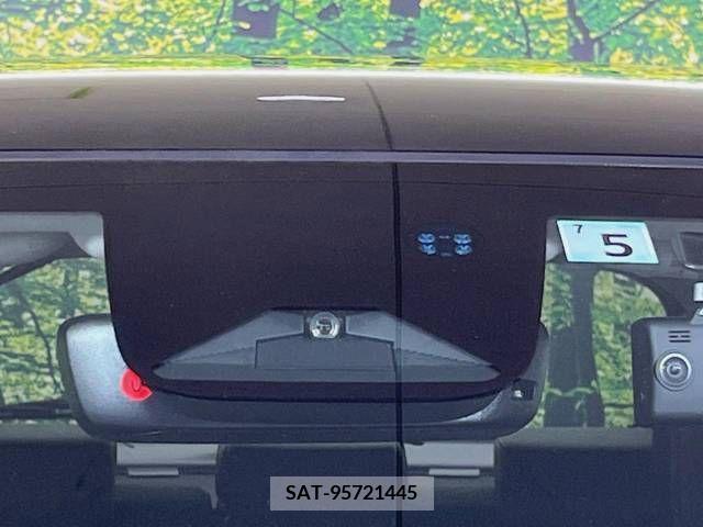 Honda VEZEL 2022-05 288330-3
