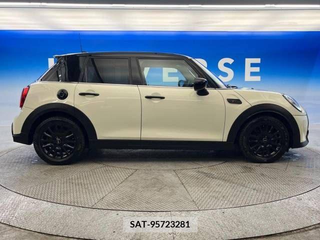 Bmw MINI 2021-07 241240-19
